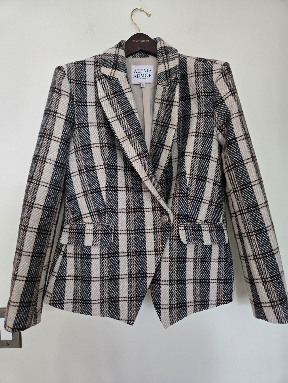 Alexia Admor Women's Plaid Blazer Jacket in Cream & Black
